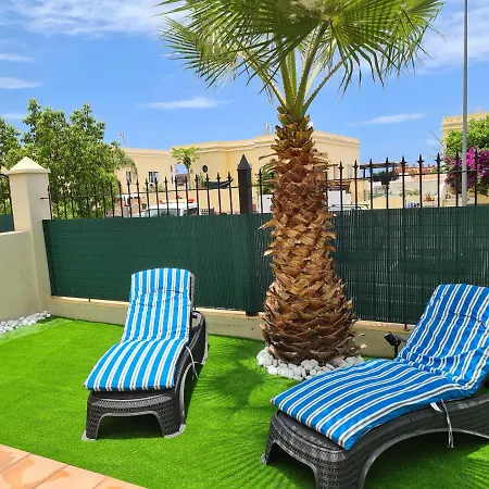شقة Modern Duplex In Mar بالم مار