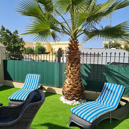 Modern Duplex In Mar شقة *