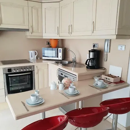 شقة Modern Duplex In Mar بالم مار